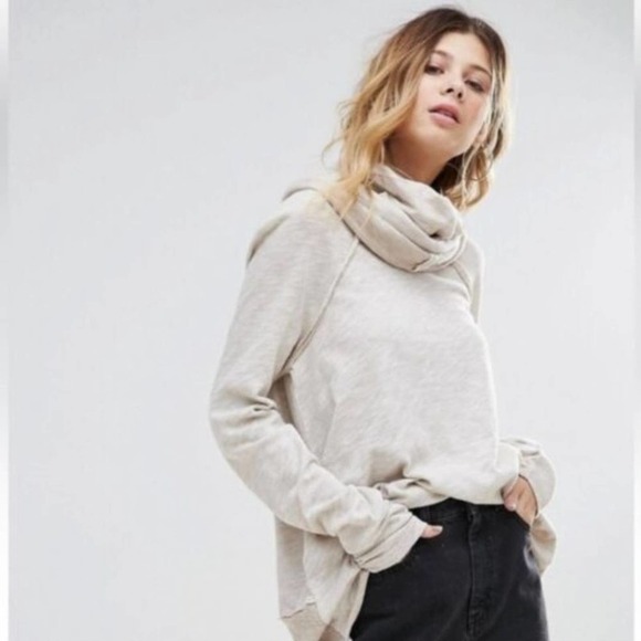 NWT Free people cocoon cowl pullover oatmeal XS/S - Picture 1 of 3